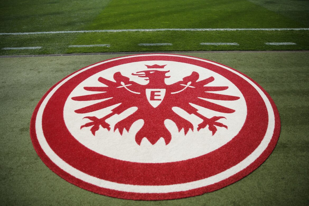 DFB-Urteil: Eintracht muss 146.000 Euro Strafe zahlen