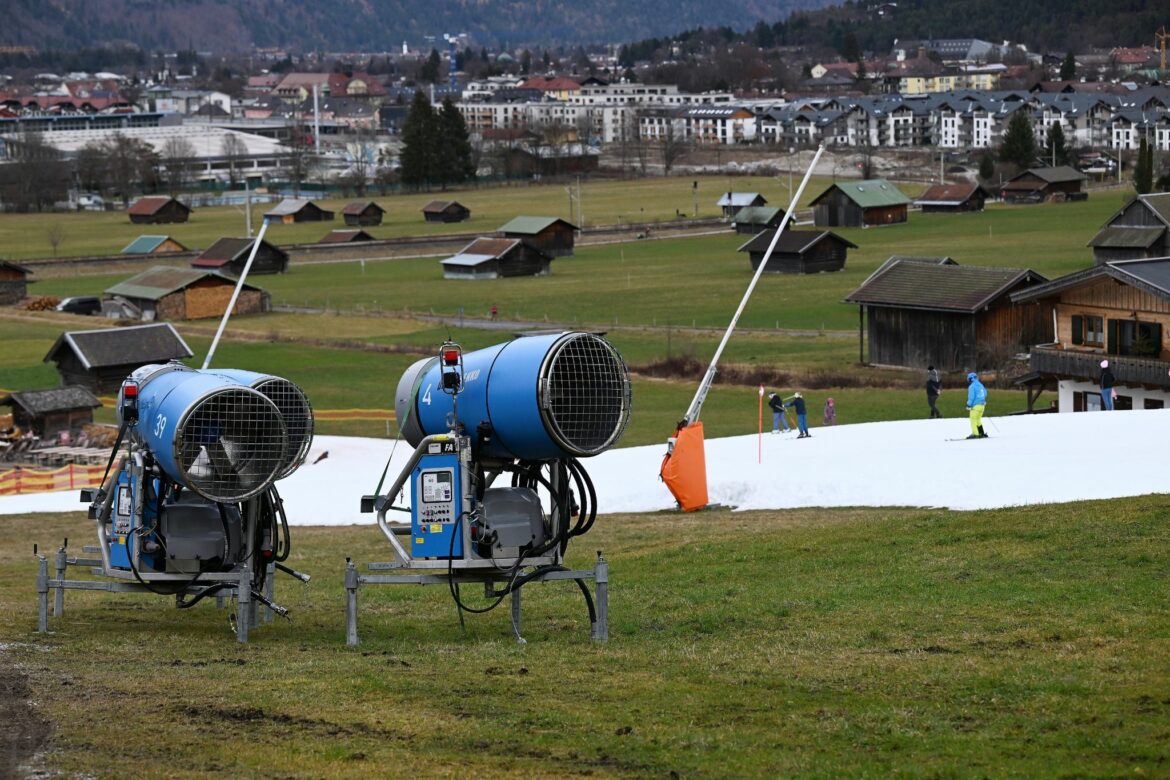 Machtlos gegen das Wetter: Wintersport kämpft ums Überleben