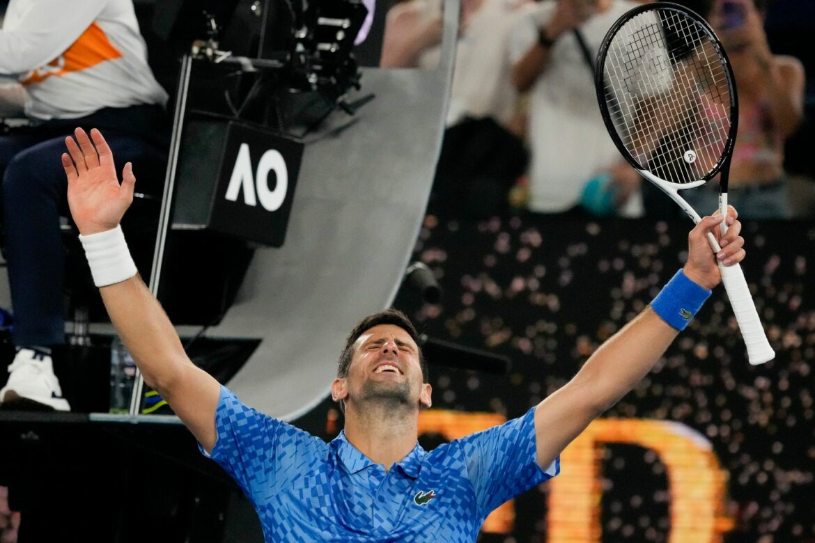 Nach Mitternacht: Djokovic in Runde zwei der Australian Open