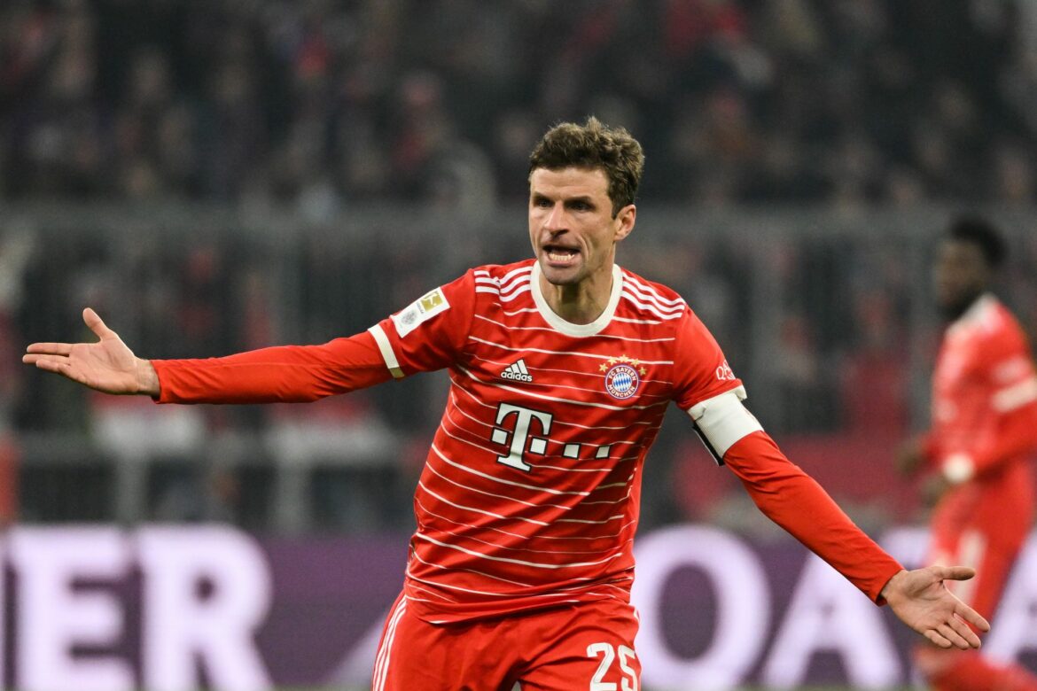 Im 429. Bayern-Spiel: Müller nach 15 Minuten vom Platz