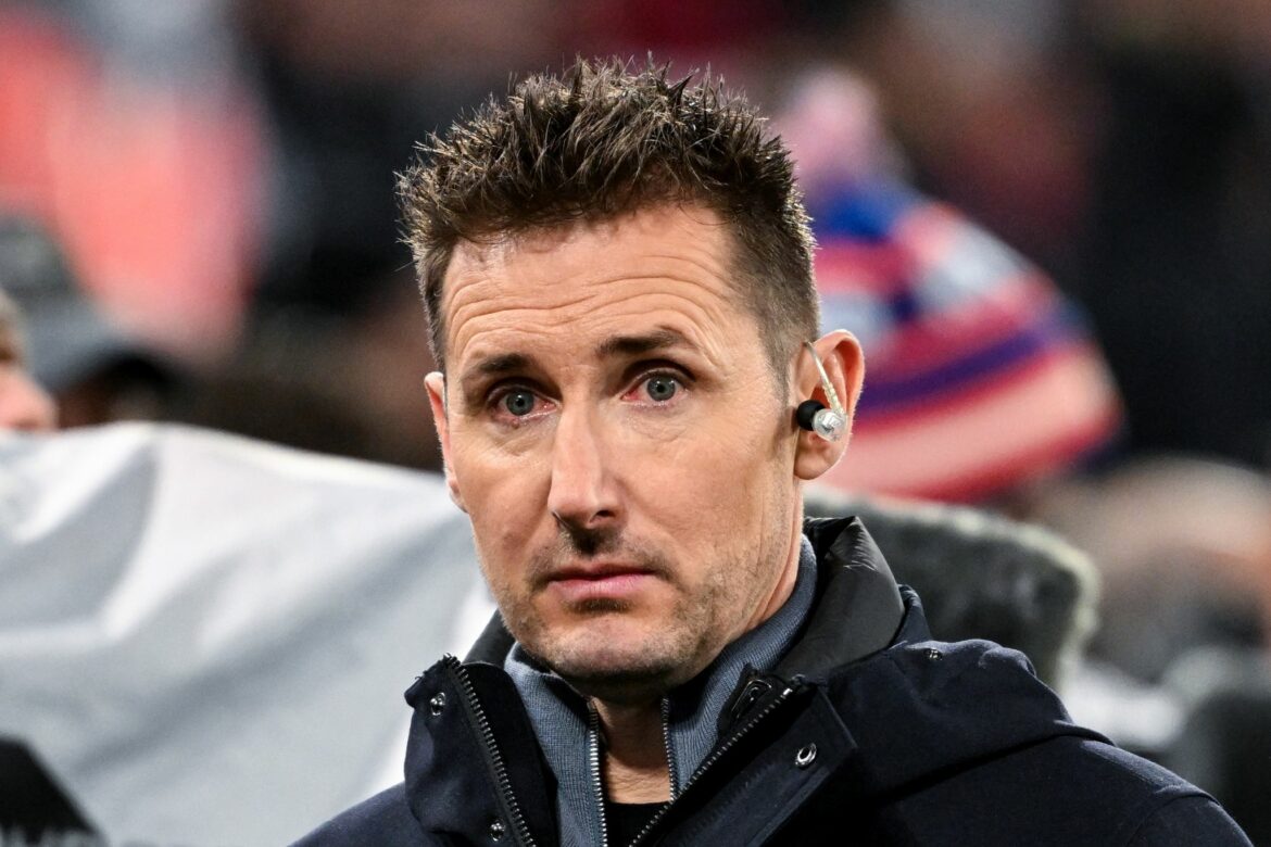 «Ich nehme alles»: Klose hofft auf neuen Job als Trainer