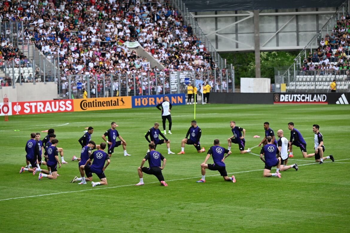 Training vor 15.000 Fans: Nagelsmann verrät EM-Tagträume