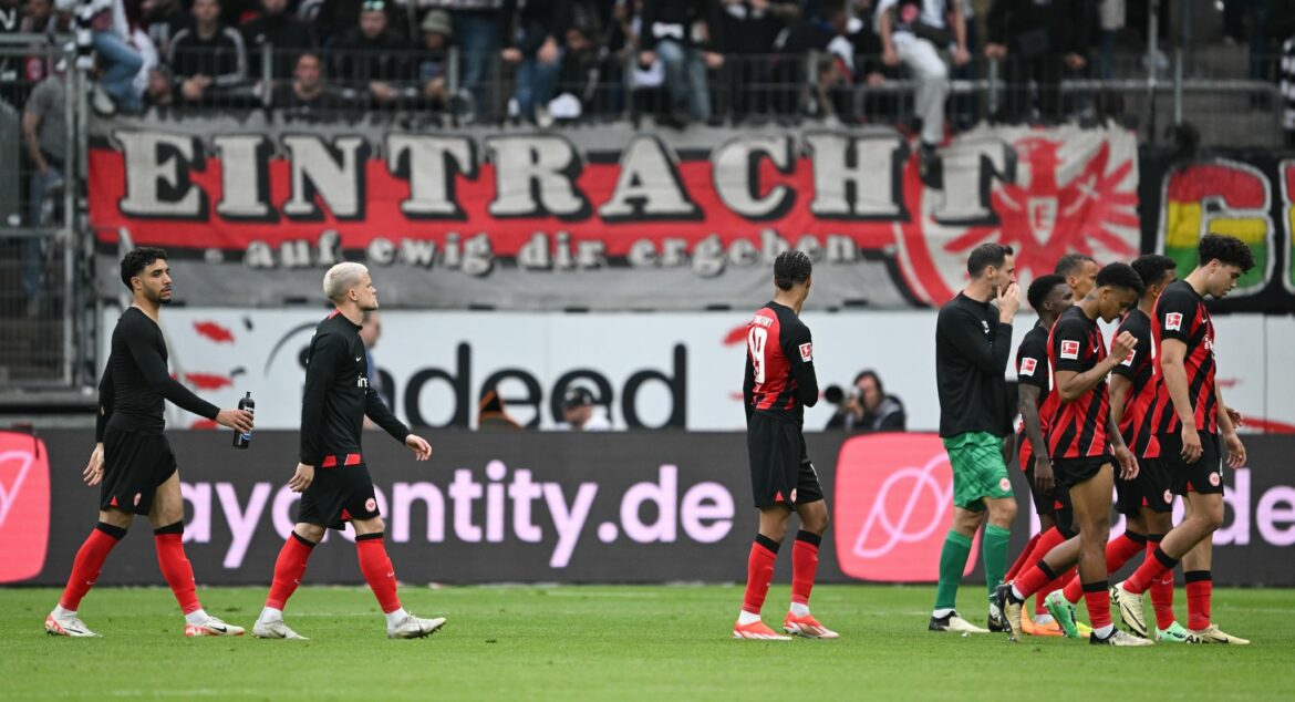 Nach BVB-Niederlage: Frankfurt bleibt in Europa League