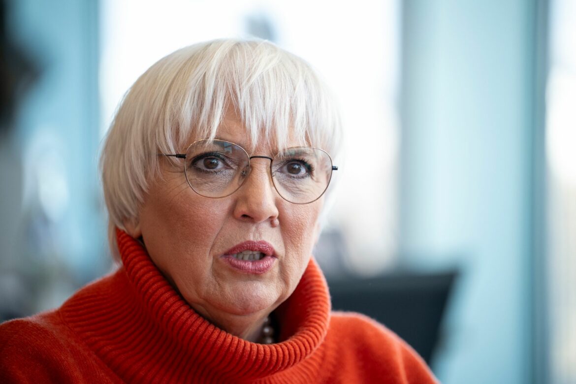 Claudia Roth: Coming-out ist «überfällig»