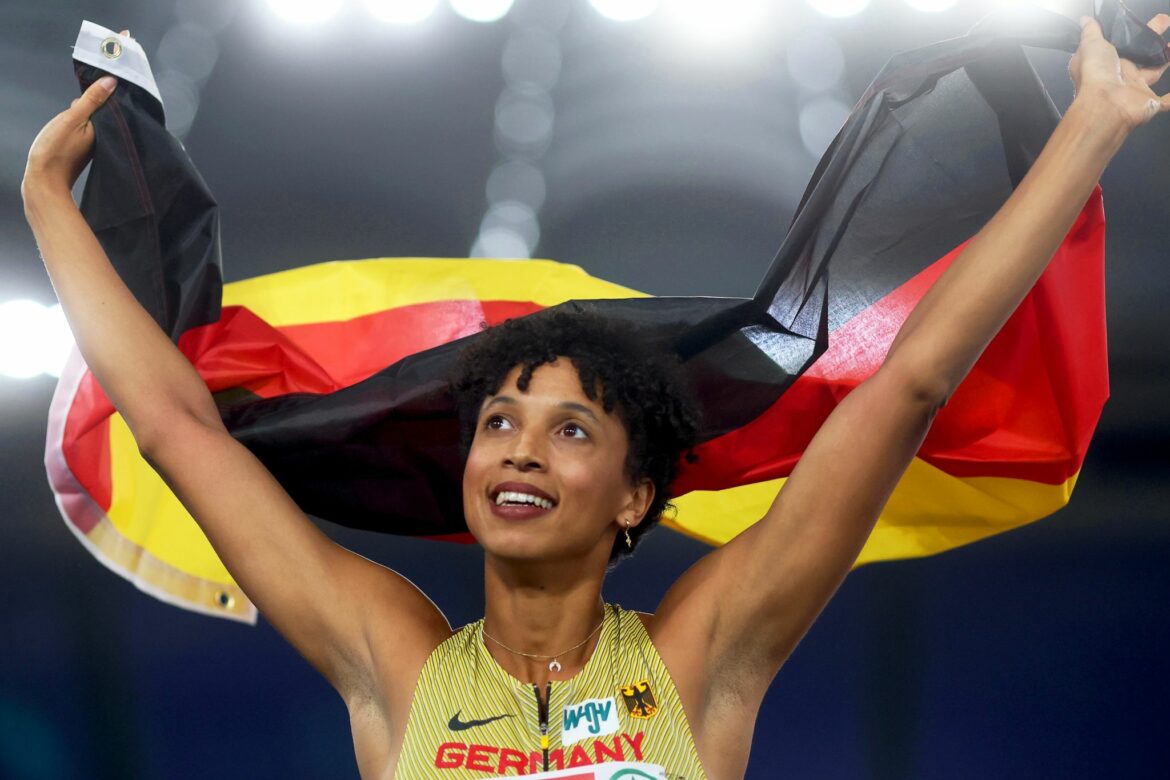 Weitspringerin Mihambo holt zum zweiten Mal EM-Gold