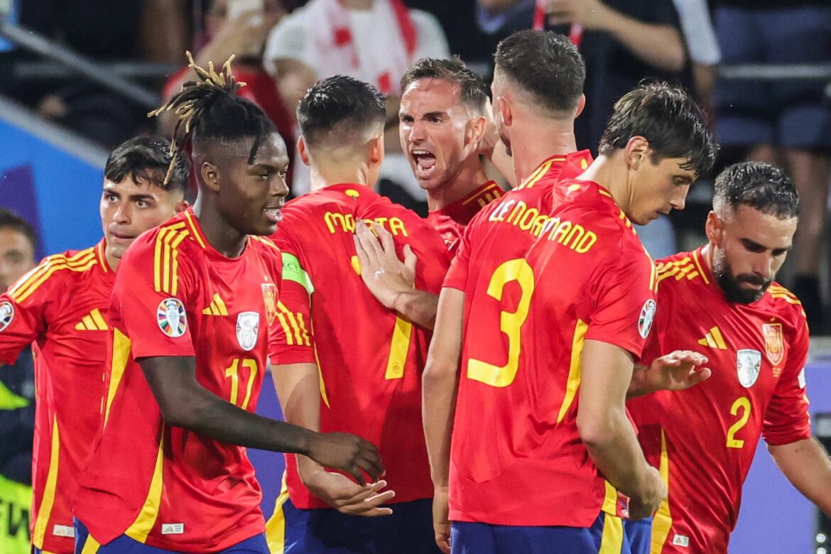 Viertelfinalkracher! Spanien siegt und fordert DFB-Elf