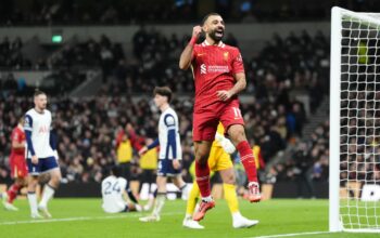 Doppelpack von Salah: Liverpool ist Weihnachtsmeister