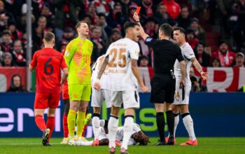 «Hallihallo, Herr Neuer»: Pokal-Sperre bleibt bestehen