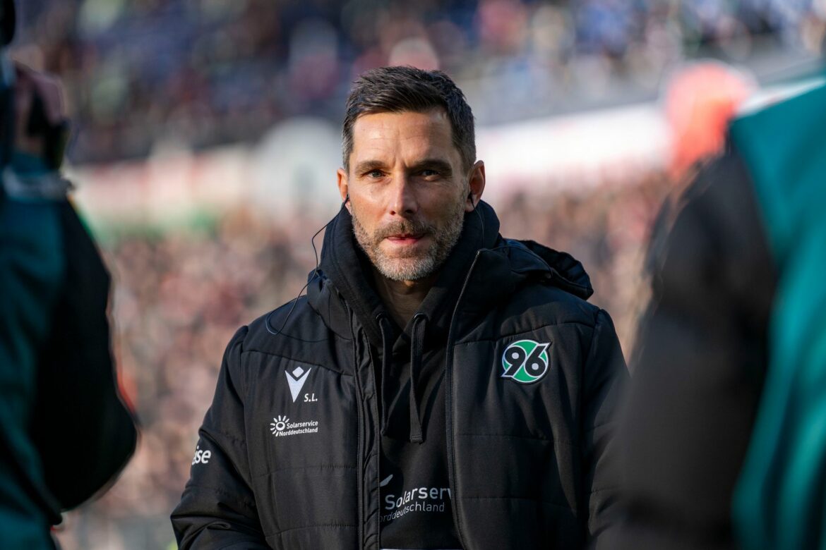 Trotz Aufstiegs-Chance: Hannover stellt Trainer Leitl frei