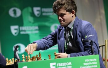 Nach Jeans-Eklat: Carlsen tritt doch bei Blitzschach-WM an