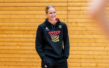 Nach Wechsel: Basketball-Star Fiebich legt in Valencia los