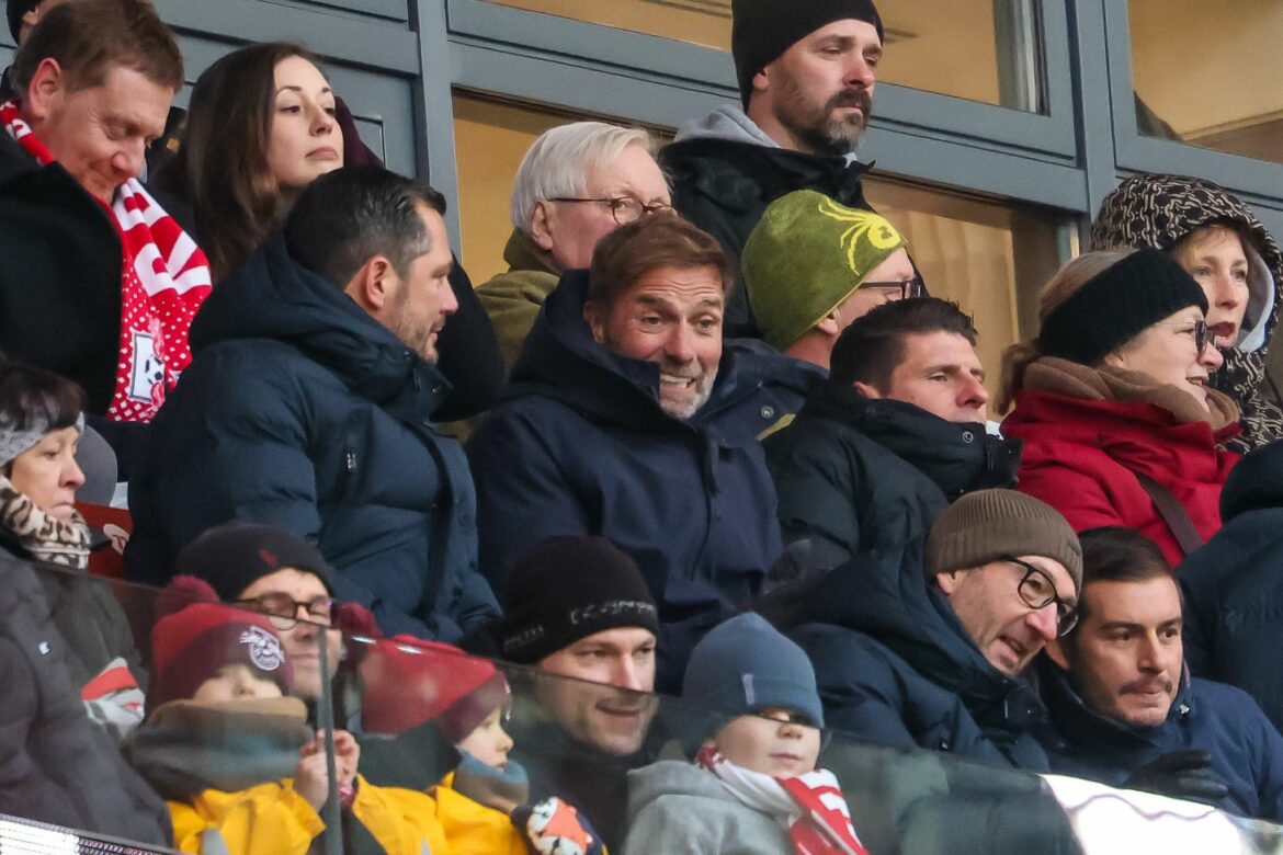 Klopp bei RB-Spiel in Leipzig auf der Tribüne