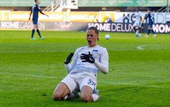 Mit Traumtor: Hertha BSC gewinnt beim SC Paderborn