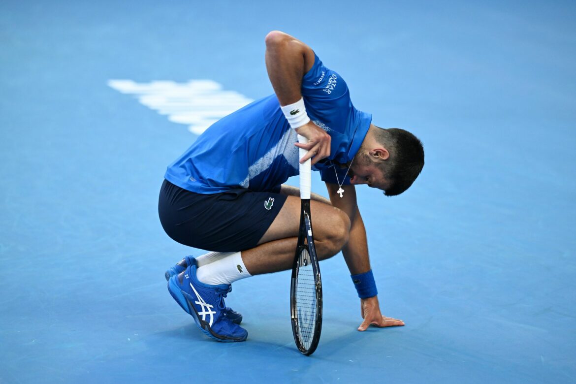 Djokovic übersteht Schreckmoment in Runde drei