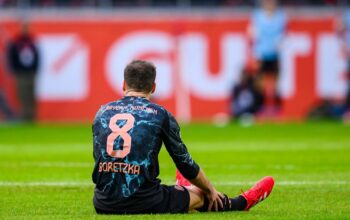 Goretzka nach Auswechslung in Freiburg: Nichts Ernstes