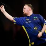 Sieg über van Gerwen: Littler jüngster Darts-Weltmeister