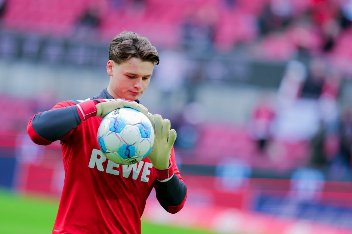 Perfekt: FC Bayern holt U21-Nationaltorwart Urbig aus Köln