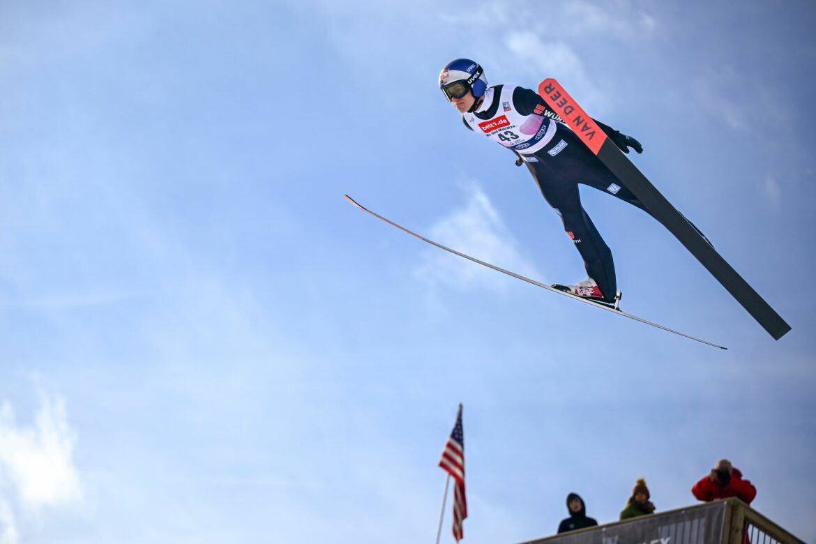 Deutsches Team gewinnt Mixed-Springen in Lake Placid