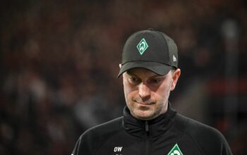 Kriselndes Werder fast in Bestbesetzung nach Bielefeld