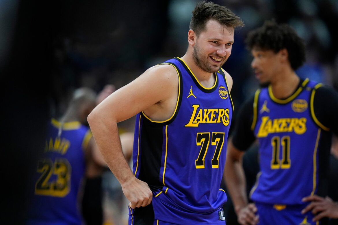 Nach Mega-Wechsel: Doncic überzeugt erstmals für Lakers