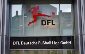 DFL und Bundesliga-Vereine werben für Demokratie