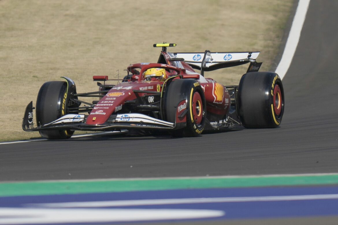 Erster Ferrari-Erfolg: Hamilton rast auf Pole Position