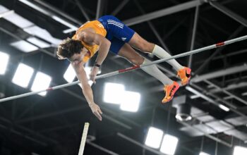 Mehr als 100 Mal über 6 Meter: Duplantis Hallen-Weltmeister